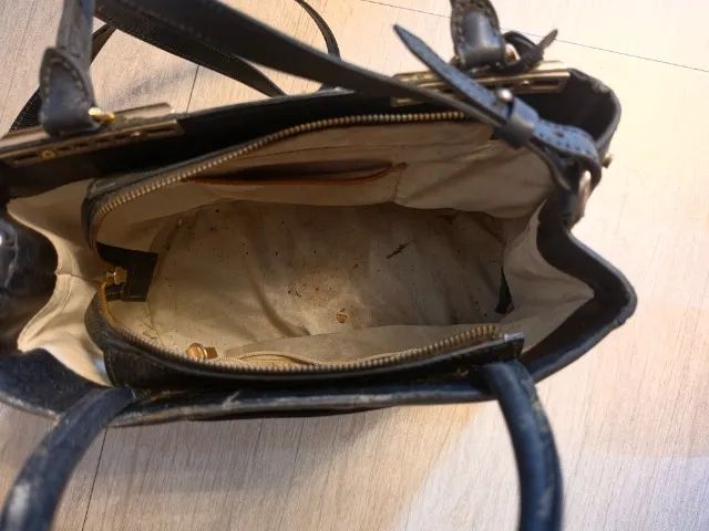 Bolsa preta de couro AREZZO - Foto 2