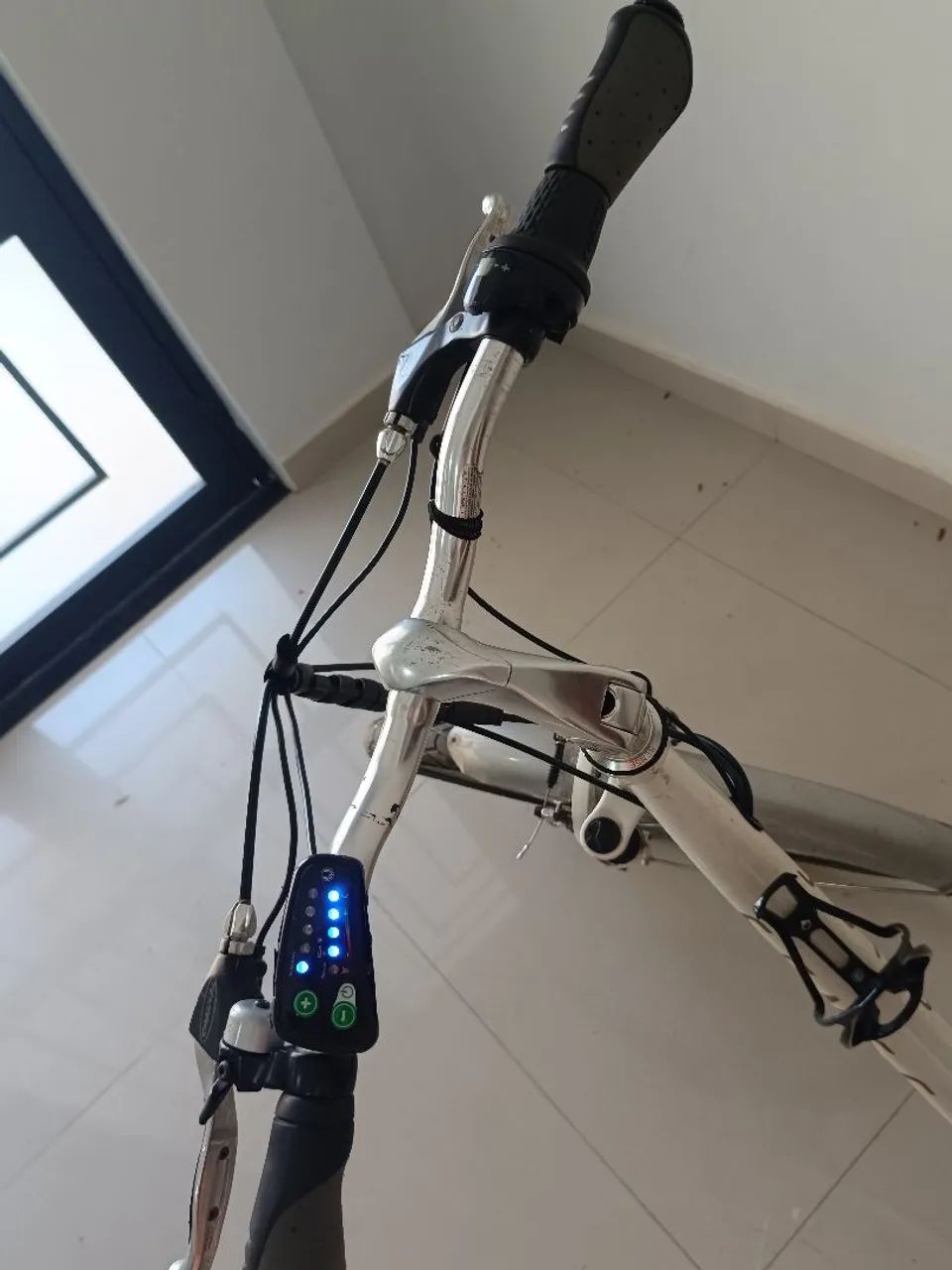 Bicicleta Elétrica Sense Breeze - Foto 5