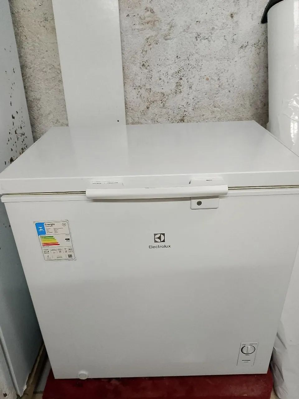 Vendo Frigobar Novo 