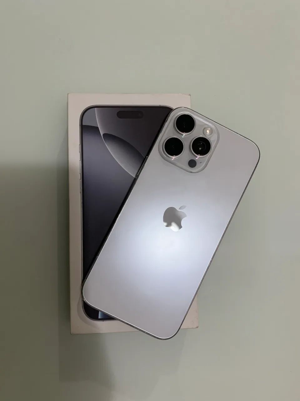 iPhone 16 pro max - Foto 2