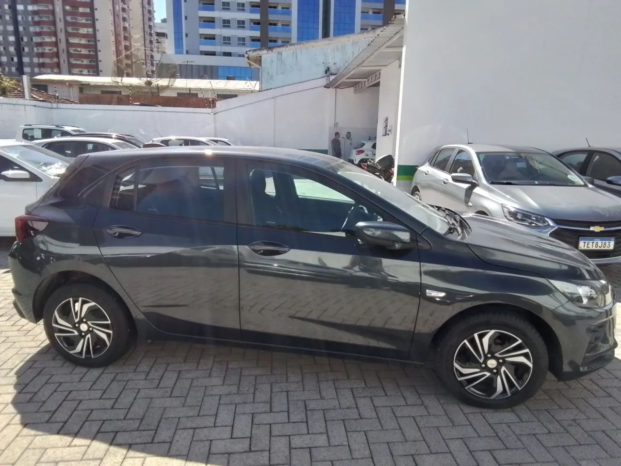 Chevrolet Onix Hatch 1.0 12V Flex Mec. 4P 2026 - Foto 4