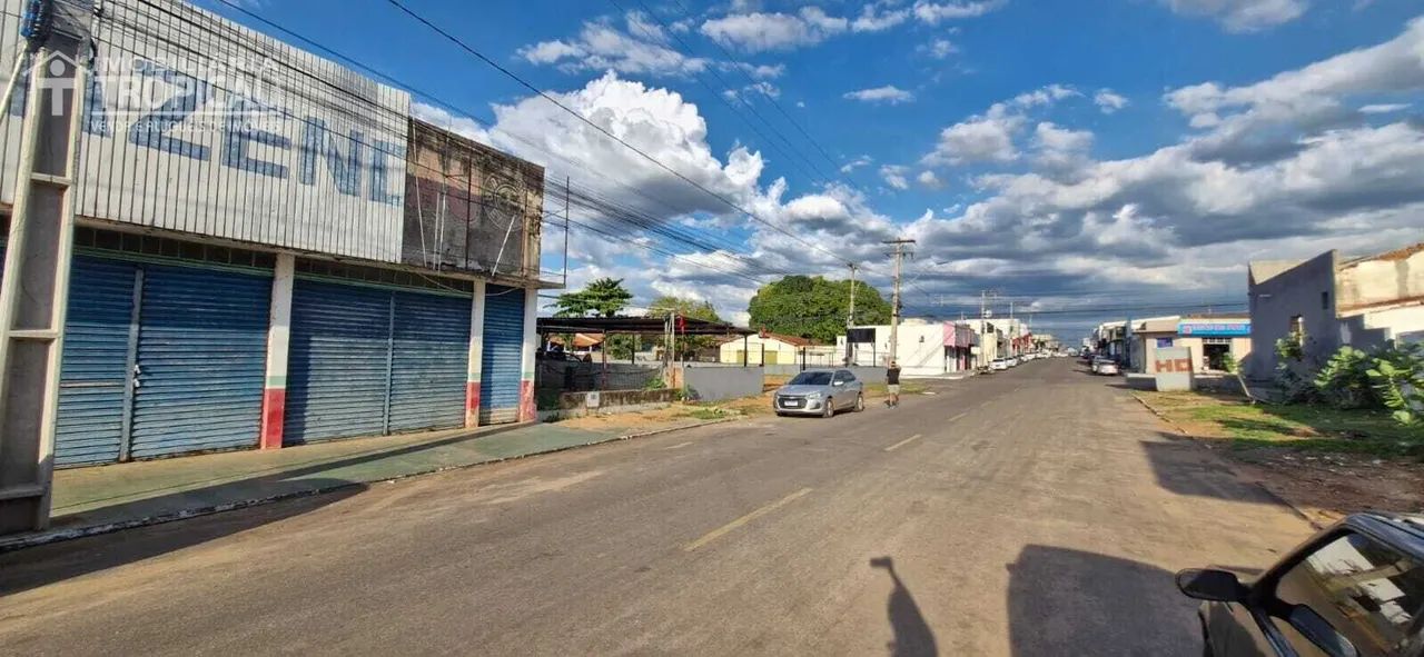 Aluga-se galpão bem localizado no centro de Porto Nacional - Foto 3