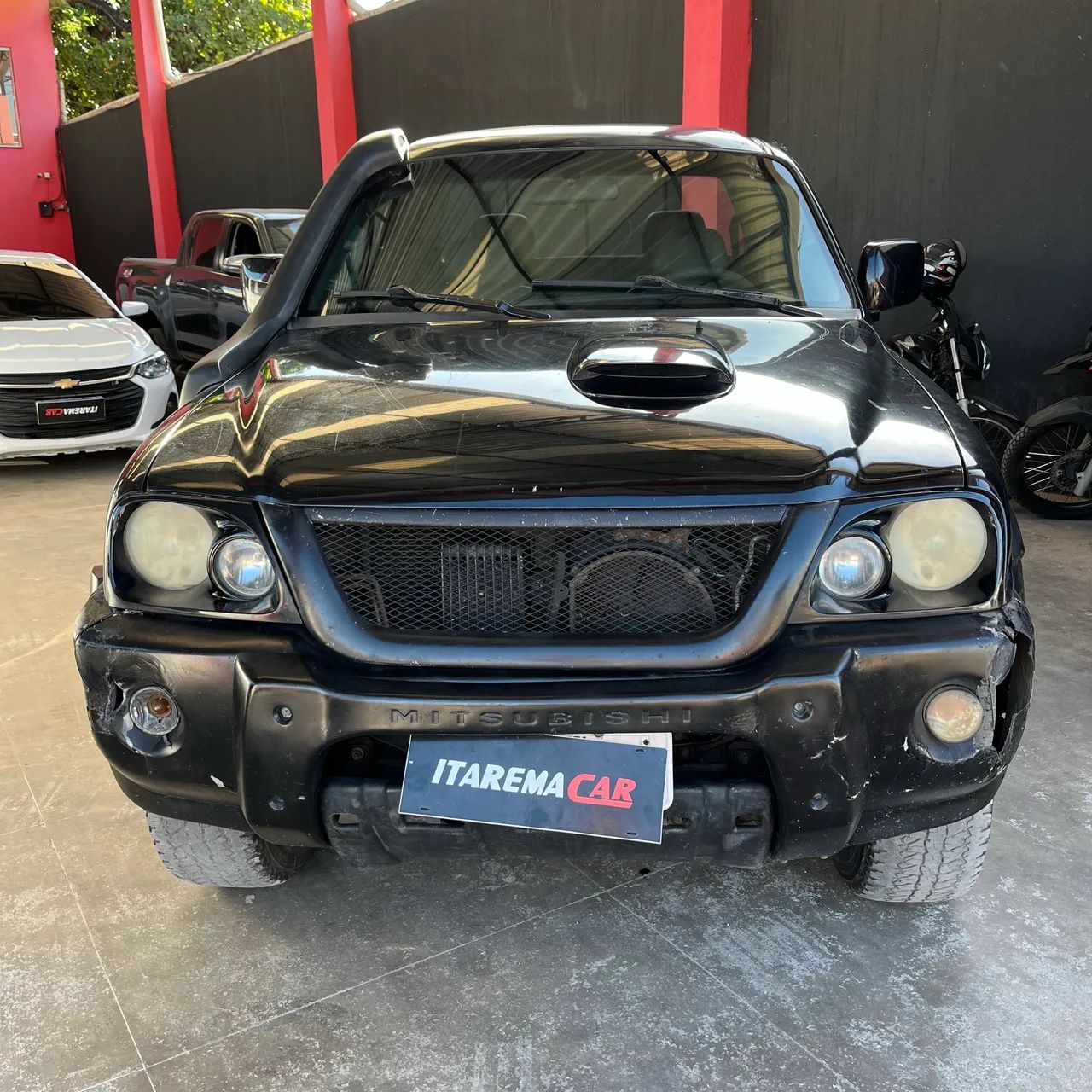 Mitsubishi L200 GL 2.5 4X4 CD Diesel 2009 - Foto 6