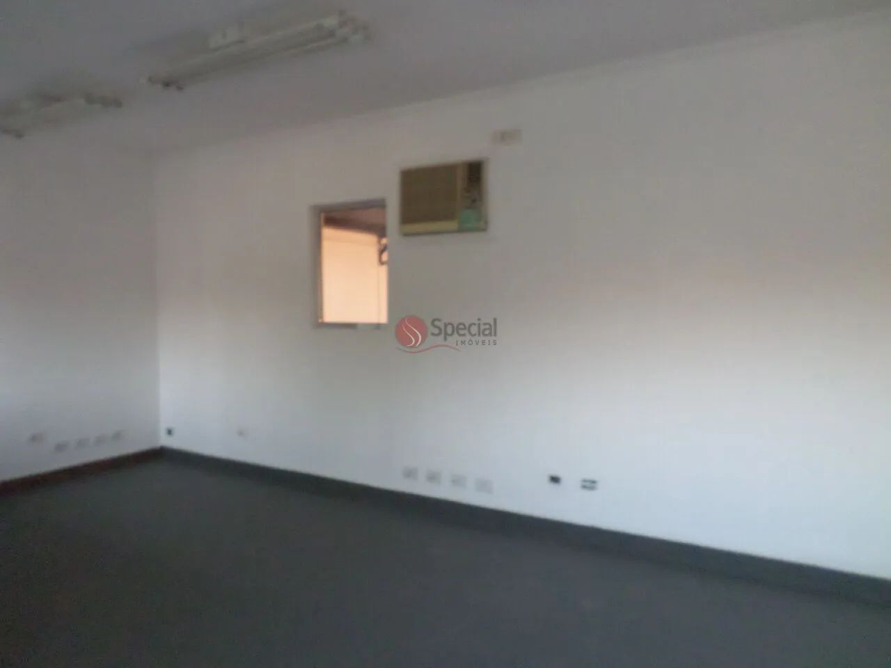 Galpão comercial na Vila Guilhermina, com 425 m² e 2 saídas - Foto 5