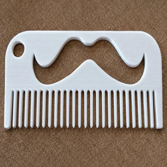 Pente de Barba em Formato de Chaveiro - Foto 4