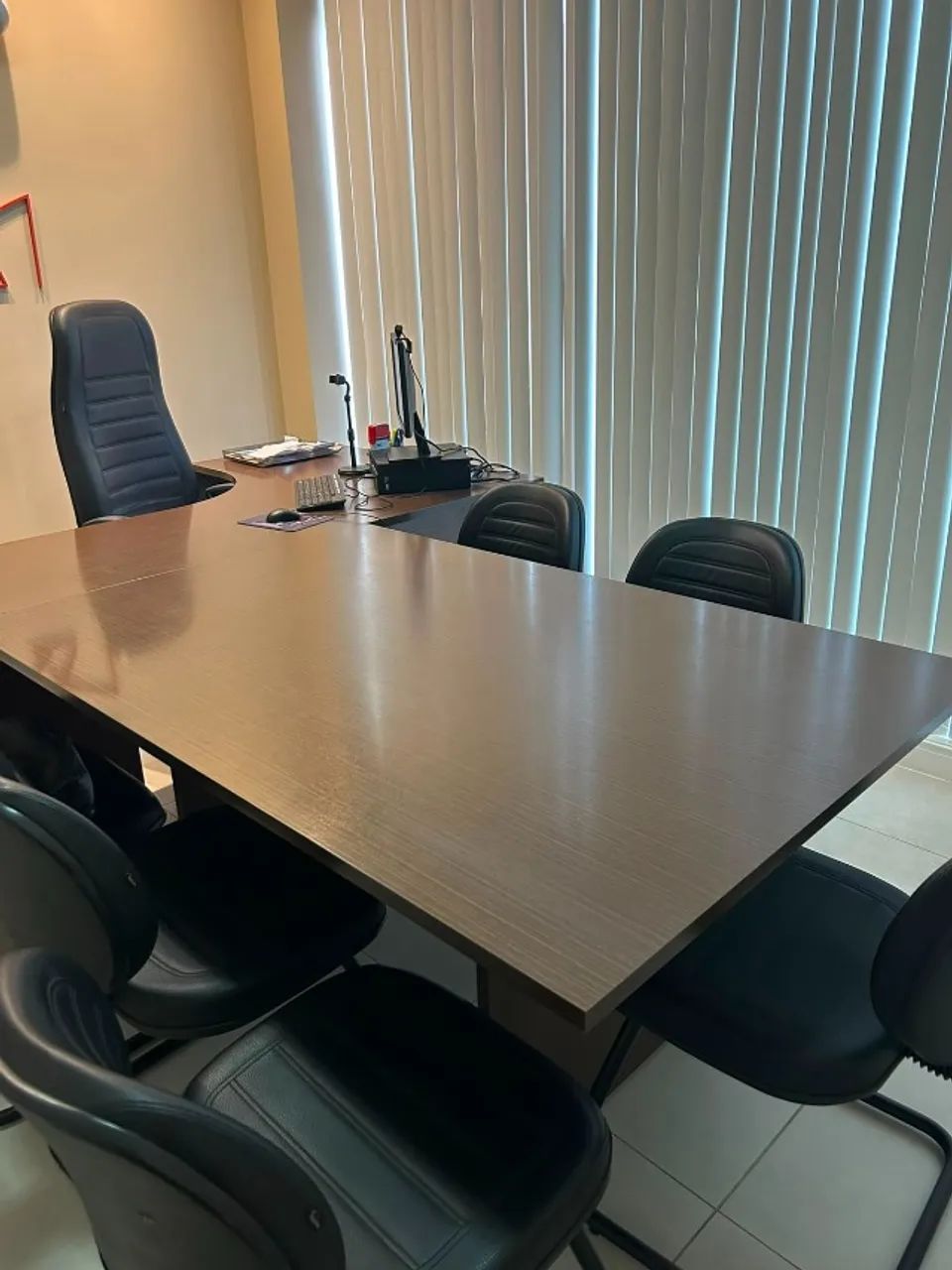  MESA DE REUNIÃO / Home Office Superior
