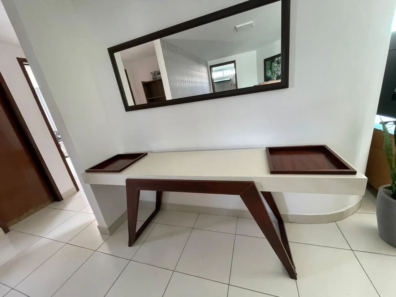 Aparador de Sala Moderno com Design Sofisticado - Foto 3