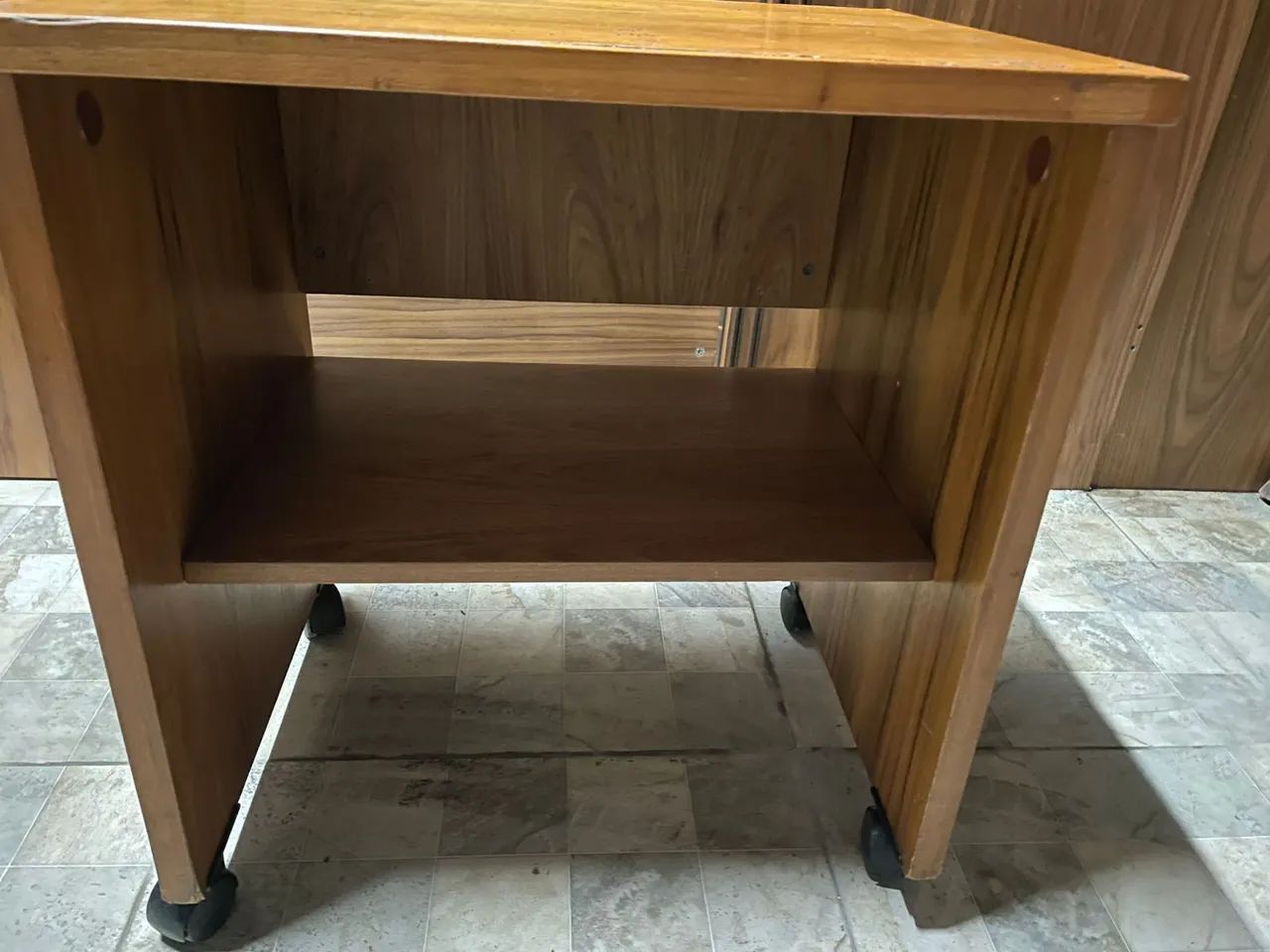 Mesa lateral ou de apoio vintage Giroflex - Foto 4