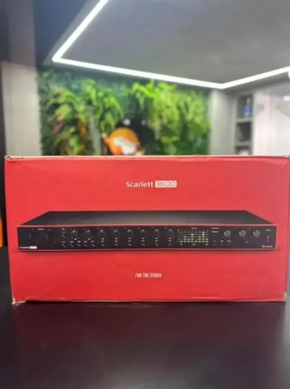 INTERFACE DE AUDIO FOCUSRITE 18i20