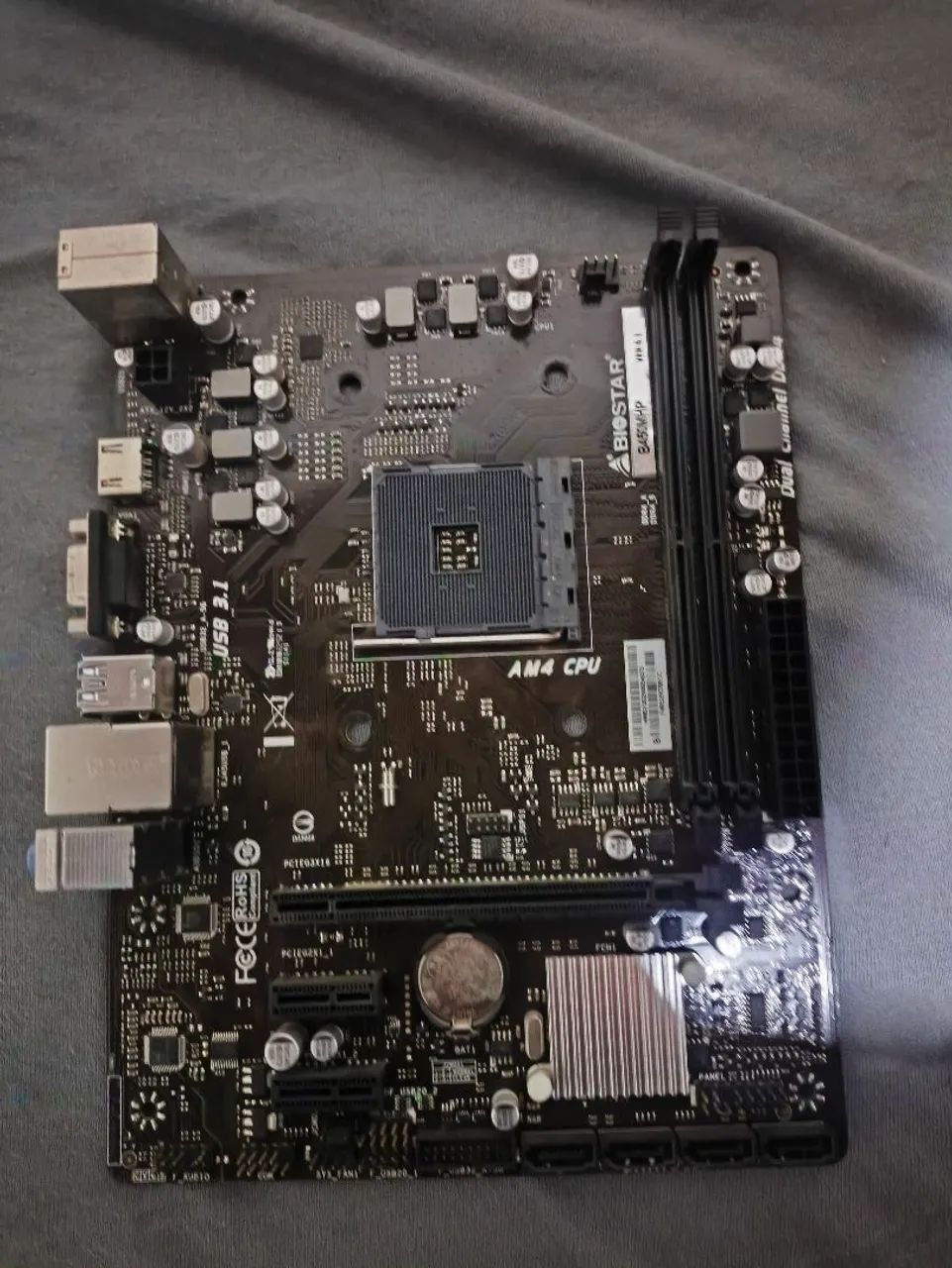 Placa mãe b450m biostar - Foto 3