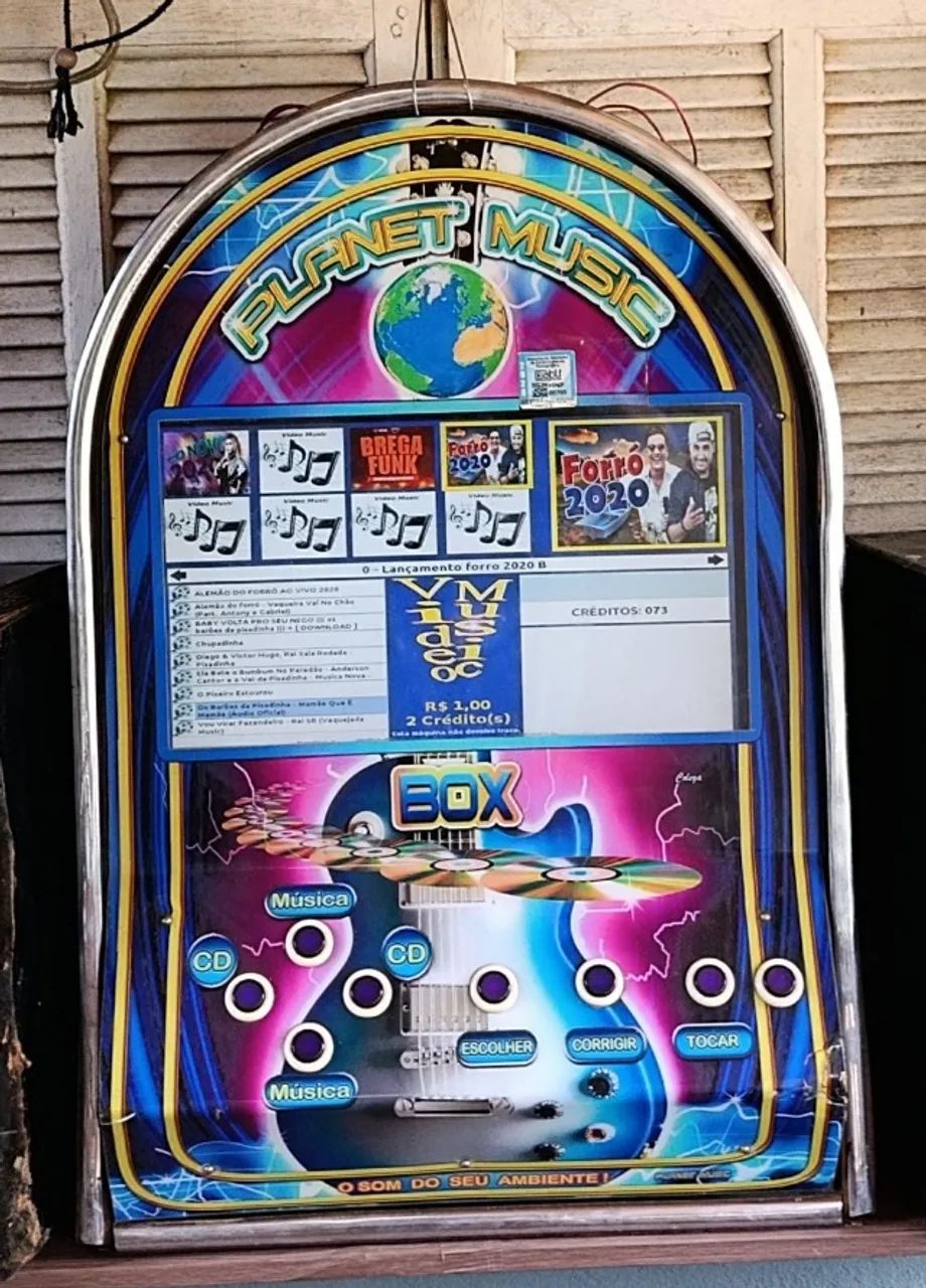 CAIXA DE SOM JUKEBOX PARCELO NO CARTÃO ATÉ 12 VEZES