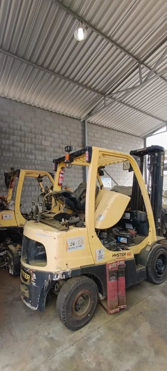 Lote 2 Empilhadeiras Hyster H60 (2011 e 2017) - Para Reforma (Com NF) - Foto 5
