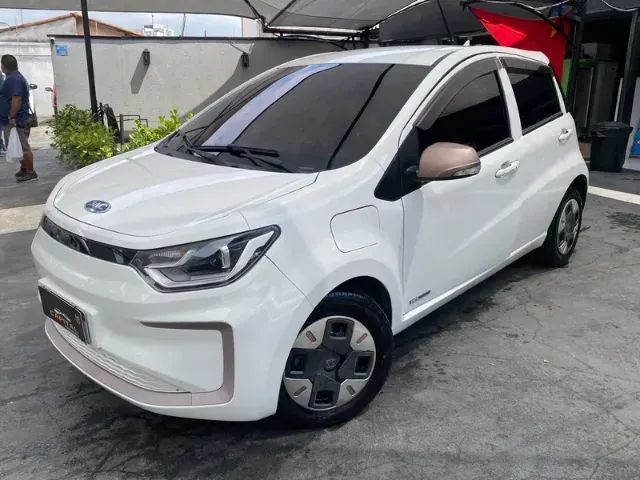 JAC E-JS1 62cv 5P Aut. (elétrico) 2023