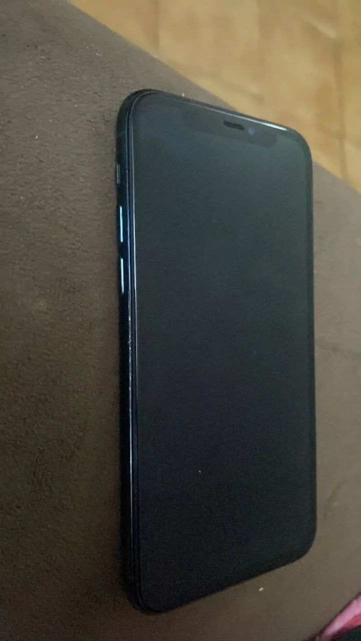 iPhone 11 pro 64GB impecável por 800 - Foto 2