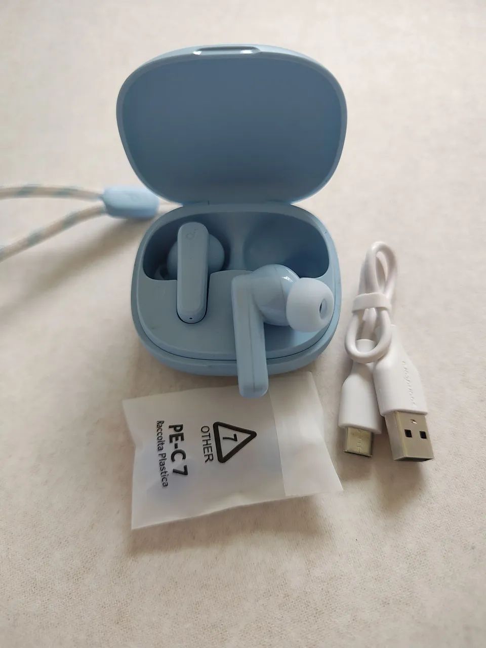 Fone De Ouvido Soundcore by Anker P20i azul - Foto 2