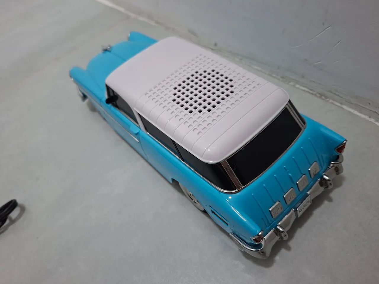 Miniatura de carro com som Bluetooth  - Foto 3