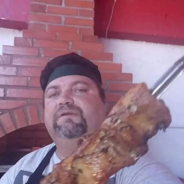 Churrasqueiro profissional  - Foto 5