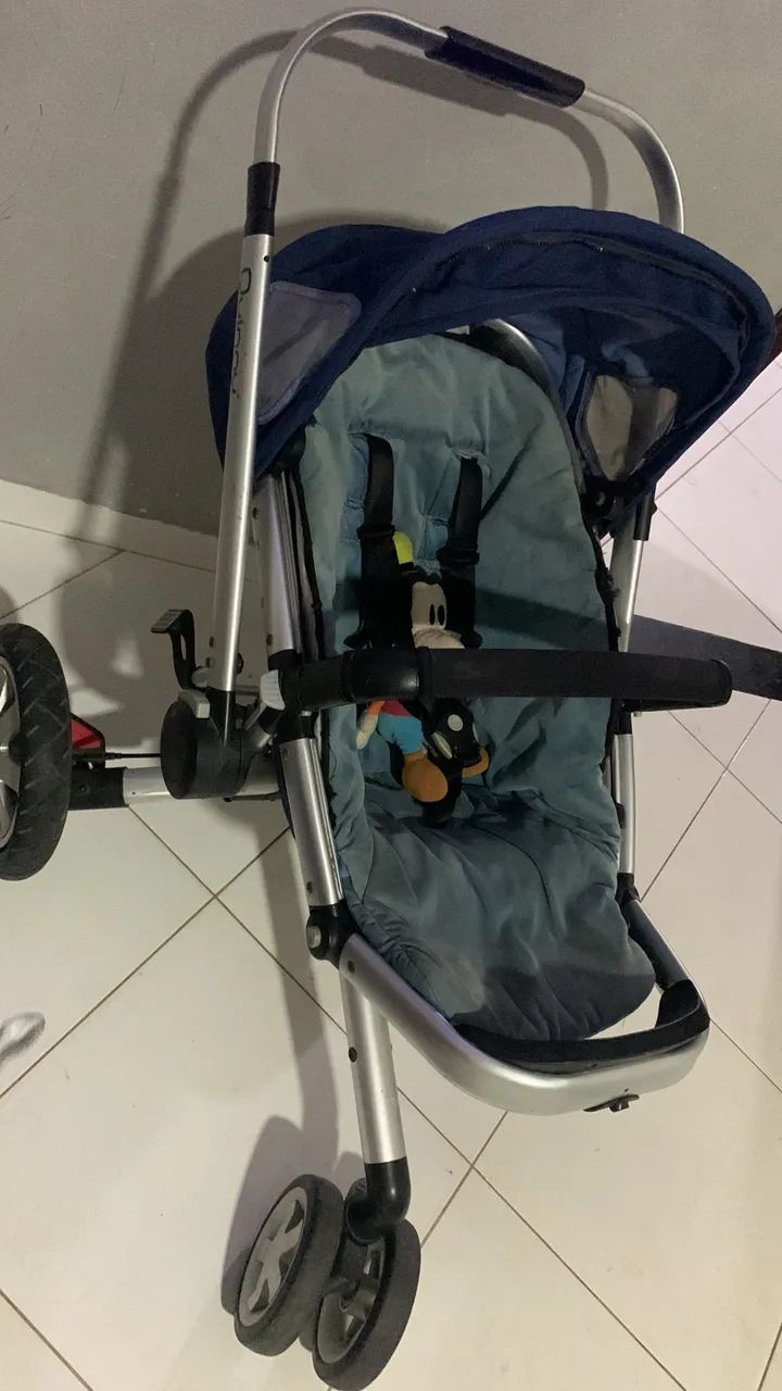 Carrinho de bebê Quinny / Aceito troca - Foto 2