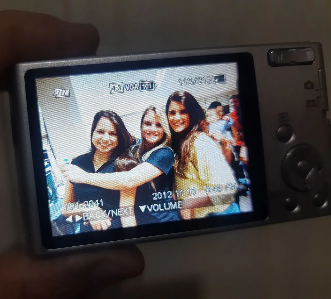 Câmera digital Sony Cyber-shot 14.1 prata linda  - Foto 5