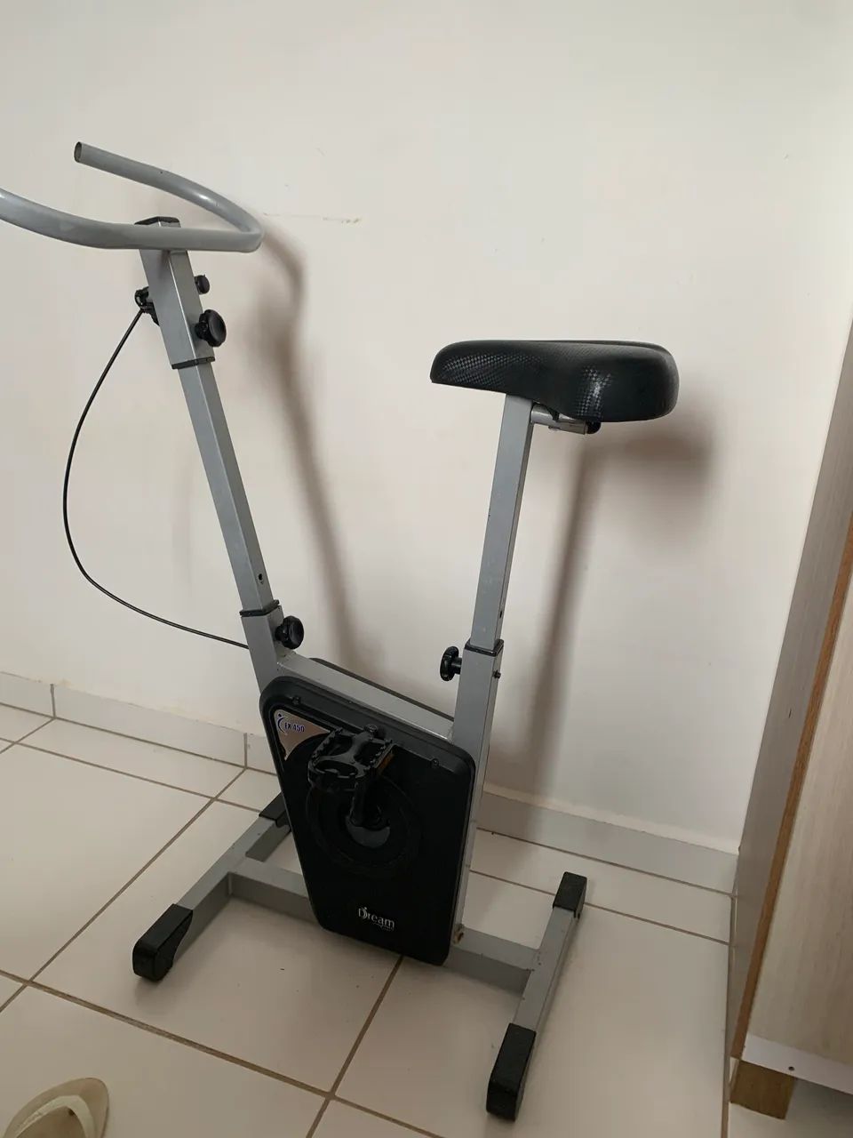 Bicicleta ergométrica simples