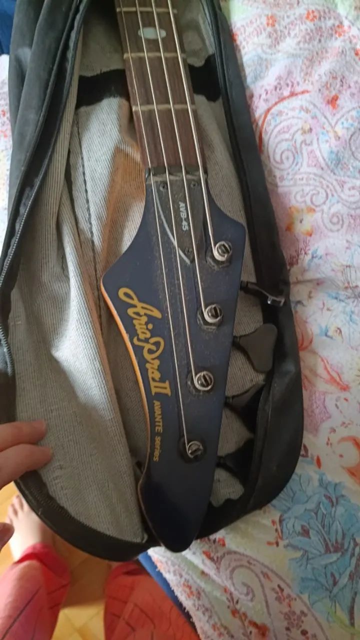 Baixo AiraPro II avante series - Instrumentos musicais - Santa