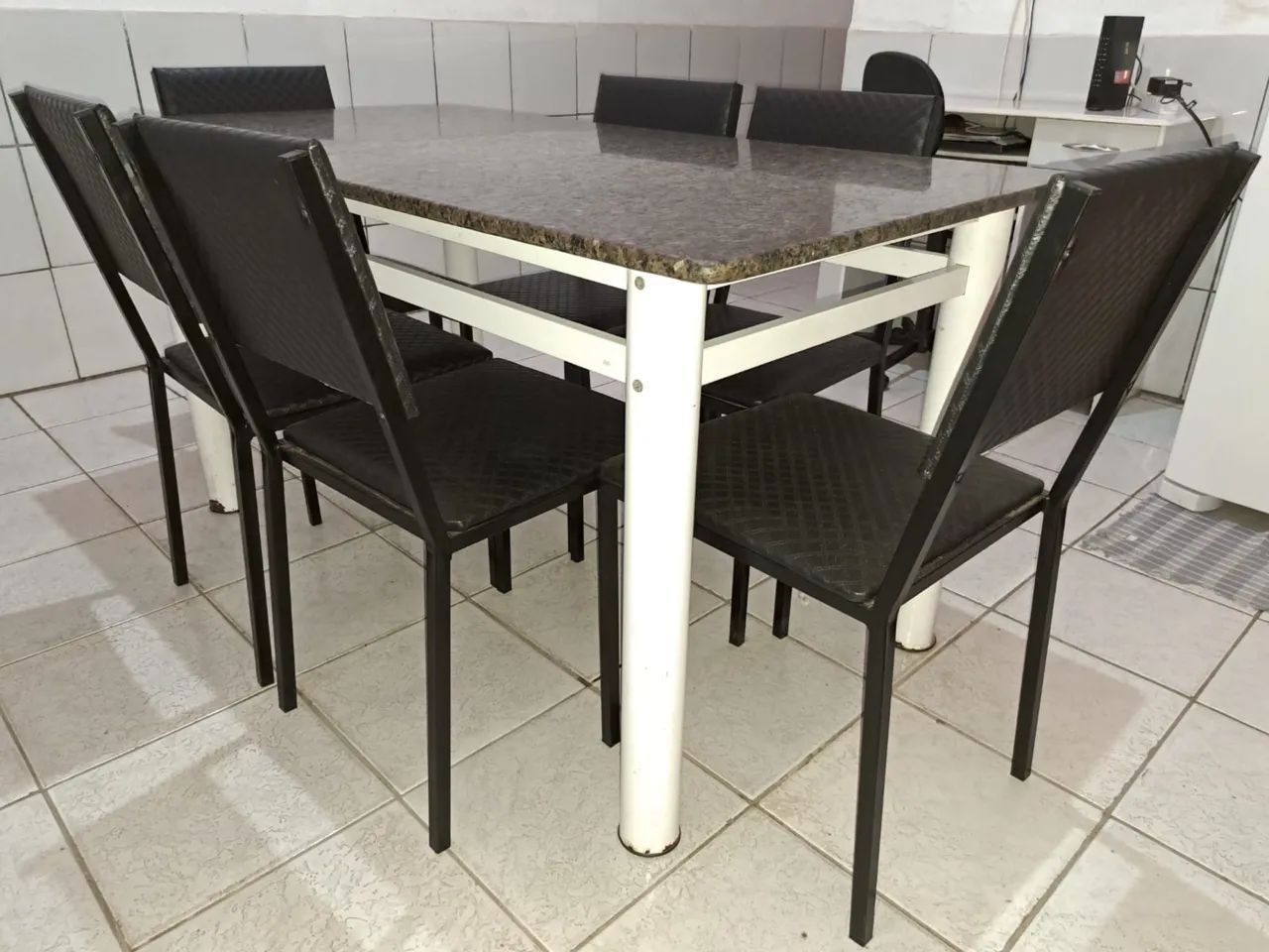 Mesa de jantar cm seis cadeiras  - Foto 2