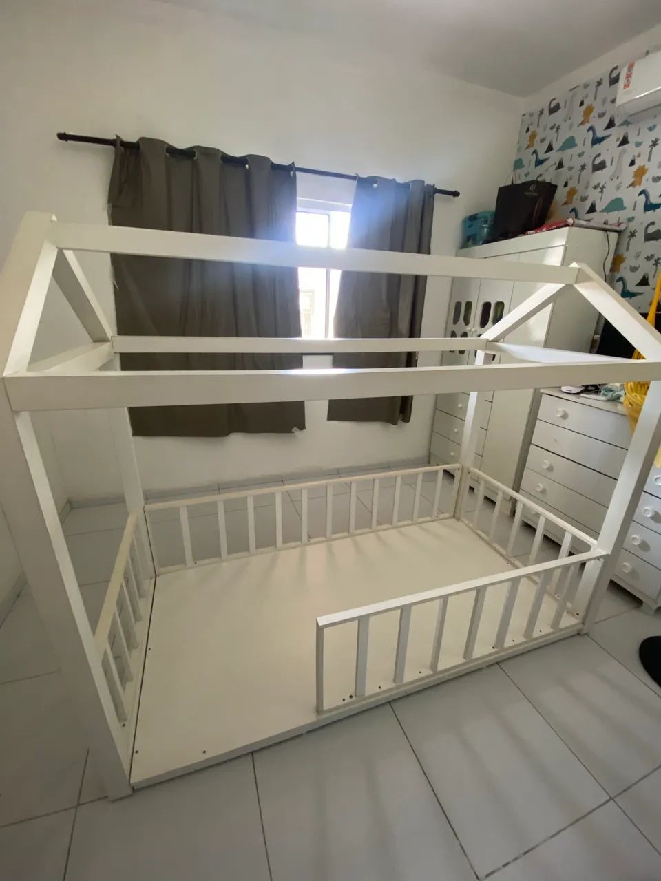 CAMA MONTESSOURIANA