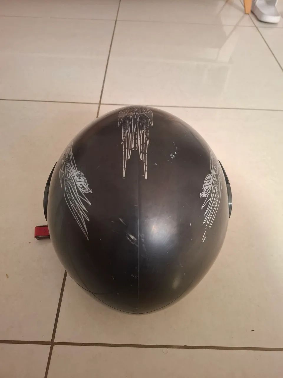 Vendo Capacete tamanho 58 - Foto 3