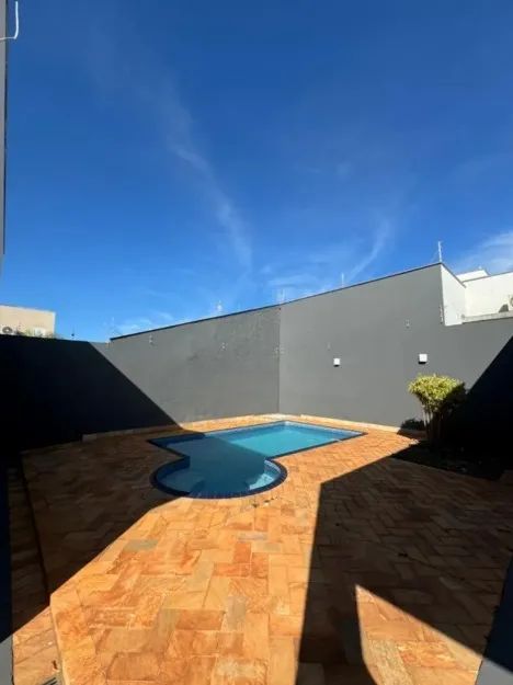 CASA A VENDA NO PARQUE DOS COQUEIROS CC09