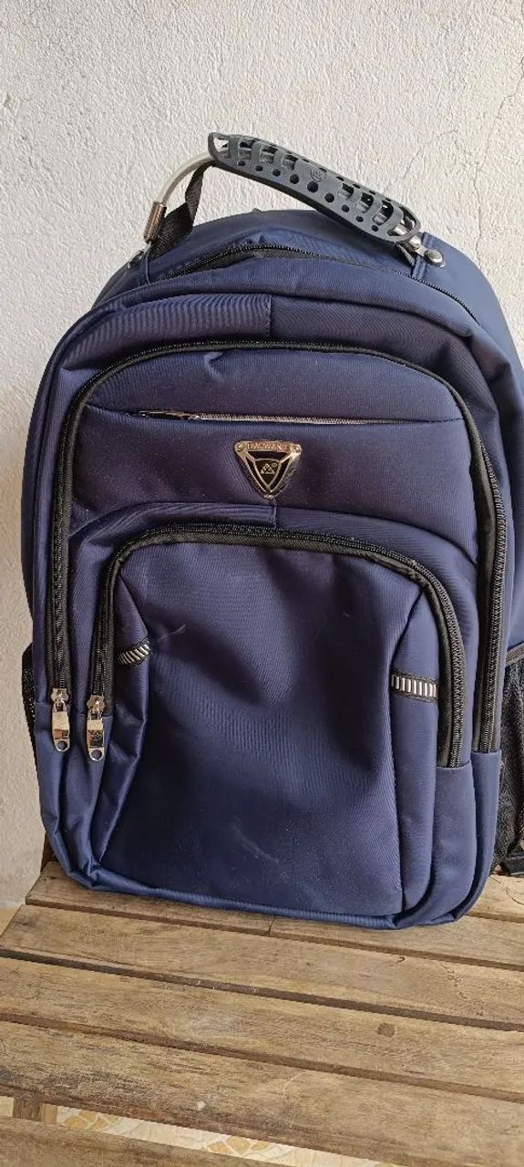 Vende-se bolsa usada apenas uma vez 