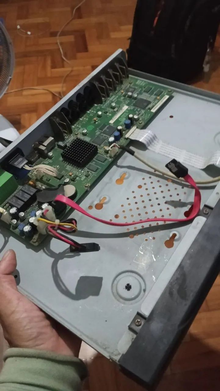 DVR intelbras de 2011 com 4 canais funcionando