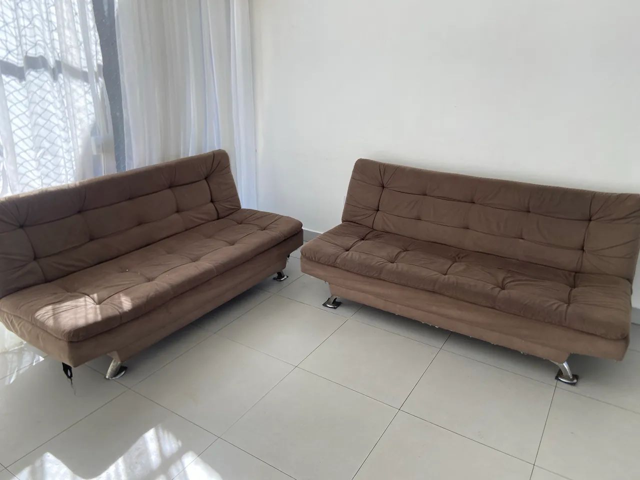 2 sofás cama pra venda 
