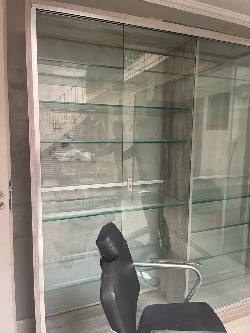 Vitrine expositora de alto padrão planejada  - Foto 4