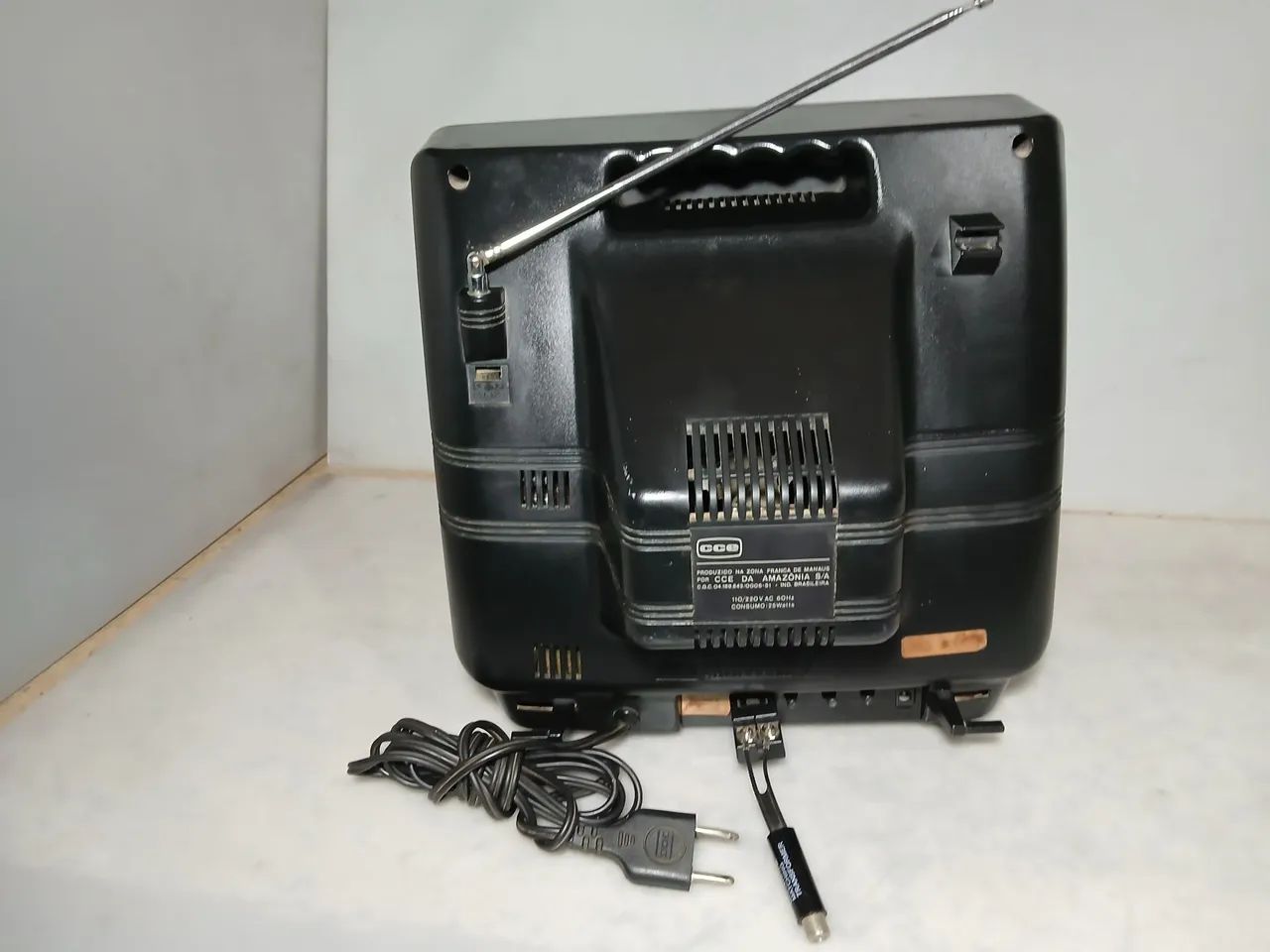 Tv Tubo CCE 12" Preto e Branco  - Foto 5