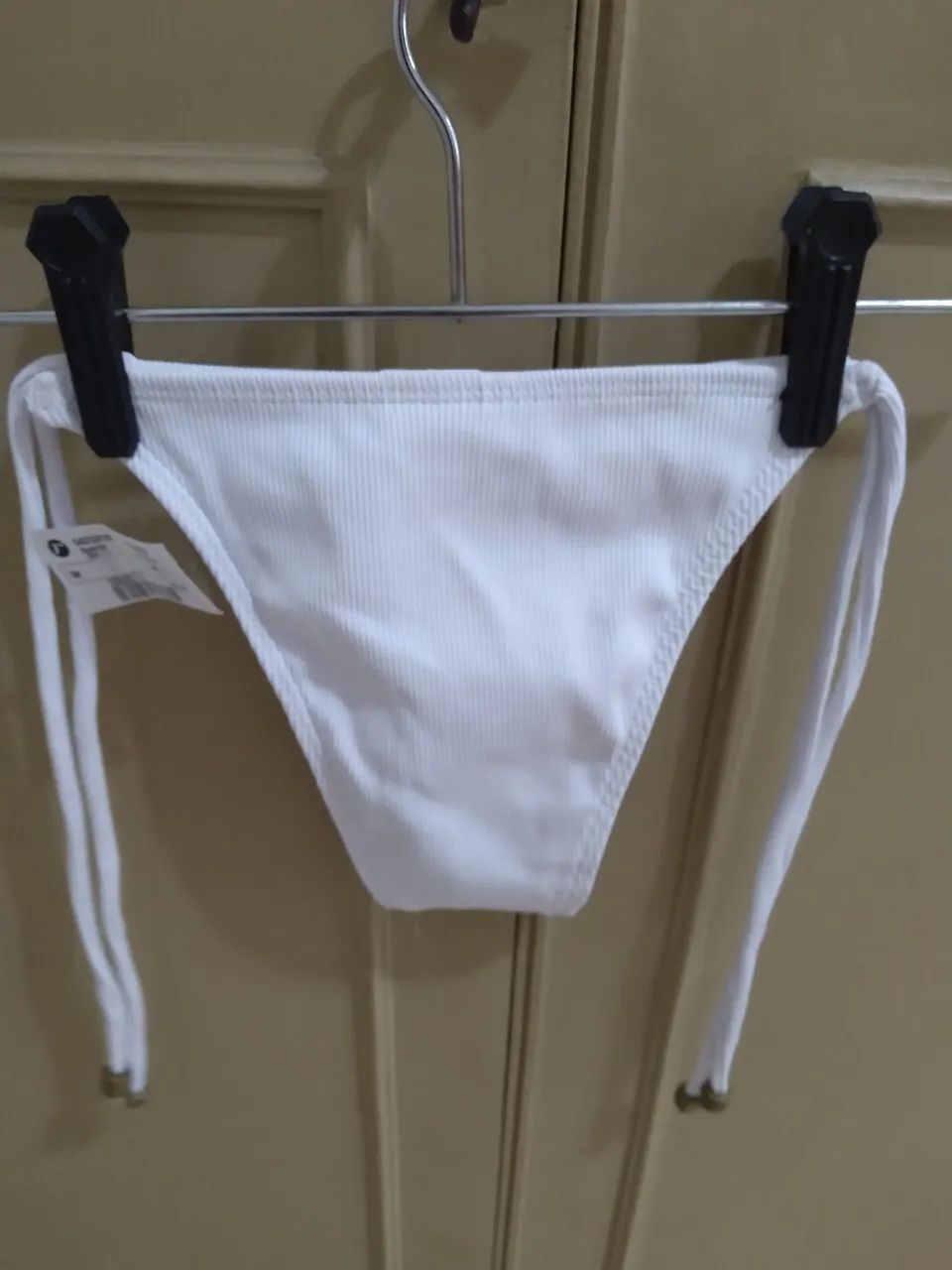 Parte de baixo do biquíni branco  - Foto 2