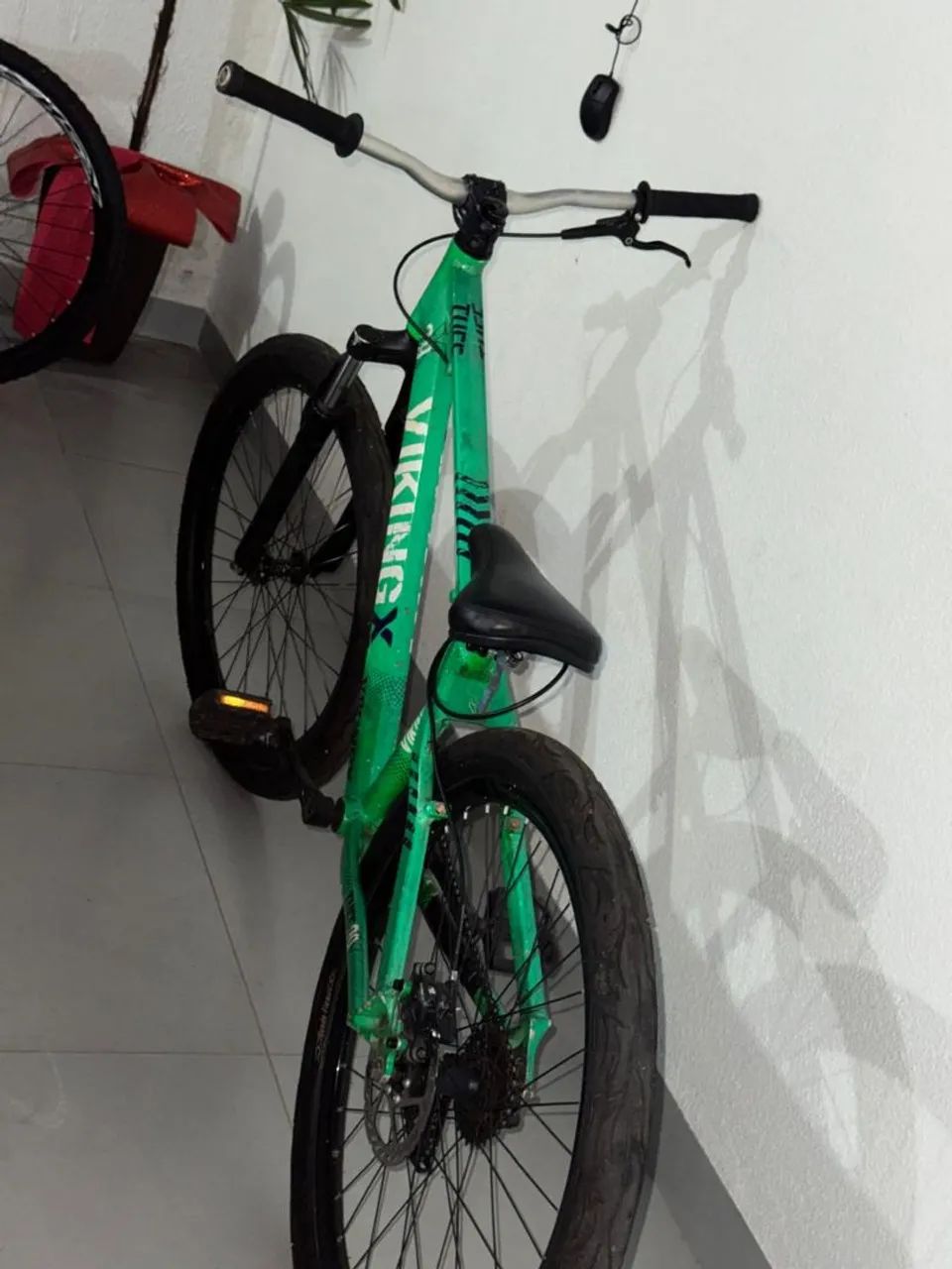 Vende-se quadro de viking tuff 29 aro 26  - Foto 5