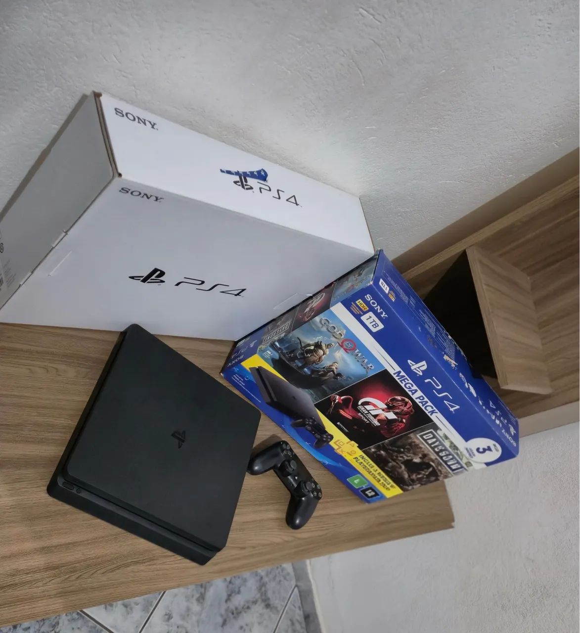 Playstation 4 Slim 1tb PS4