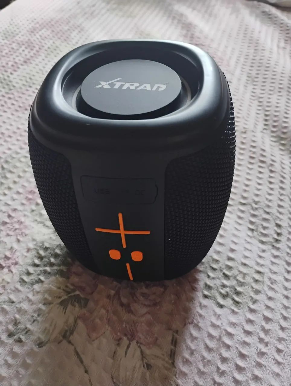 Caixa de som topp 200