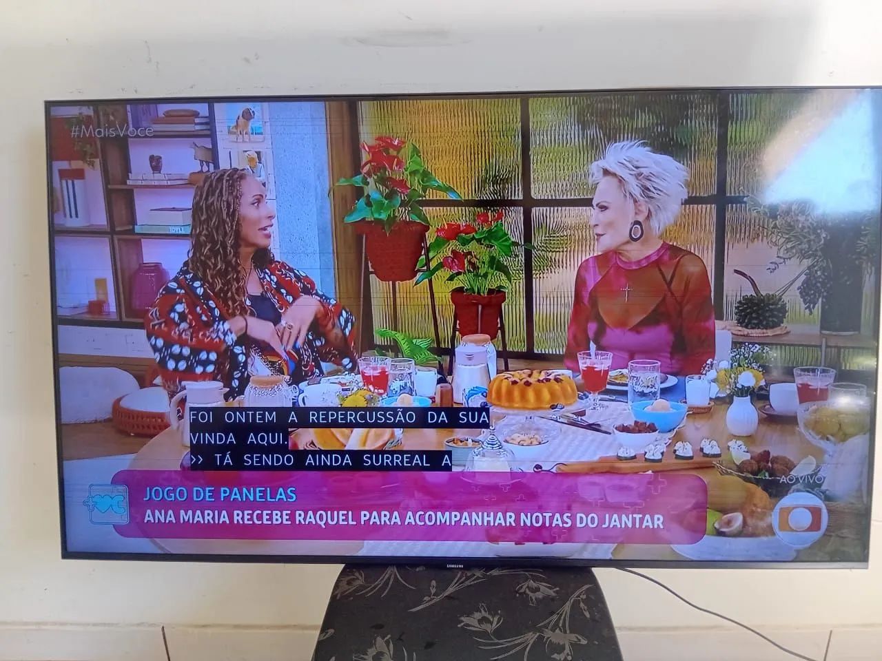 Tv Samsung smart 52 polegadas tem 3 mil canais e Xbox porém tem listra fio de cabelo  - Foto 3