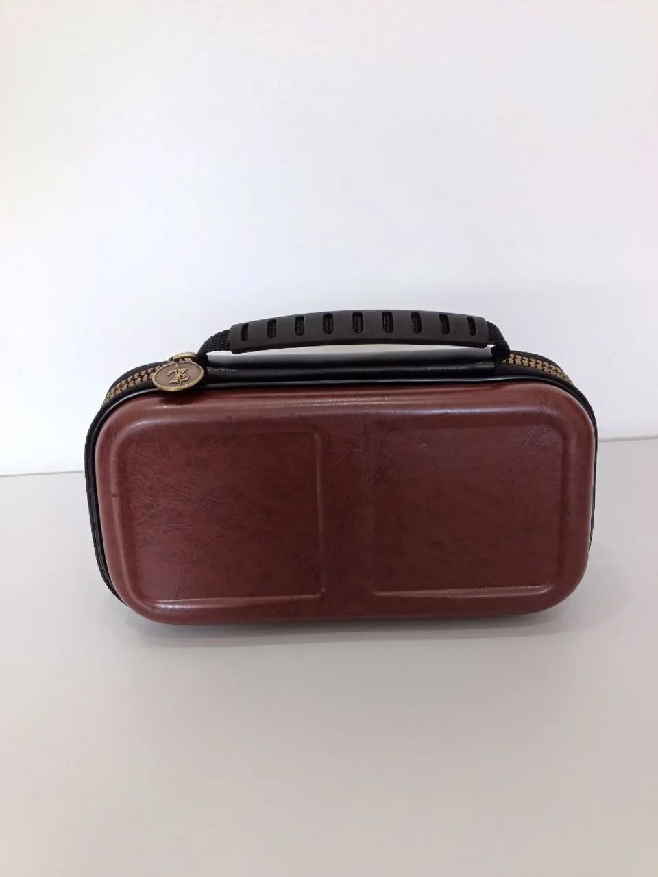 Vendo Case Nintendo Switch Lite Zelda Couro Original Semi novo  - Foto 2