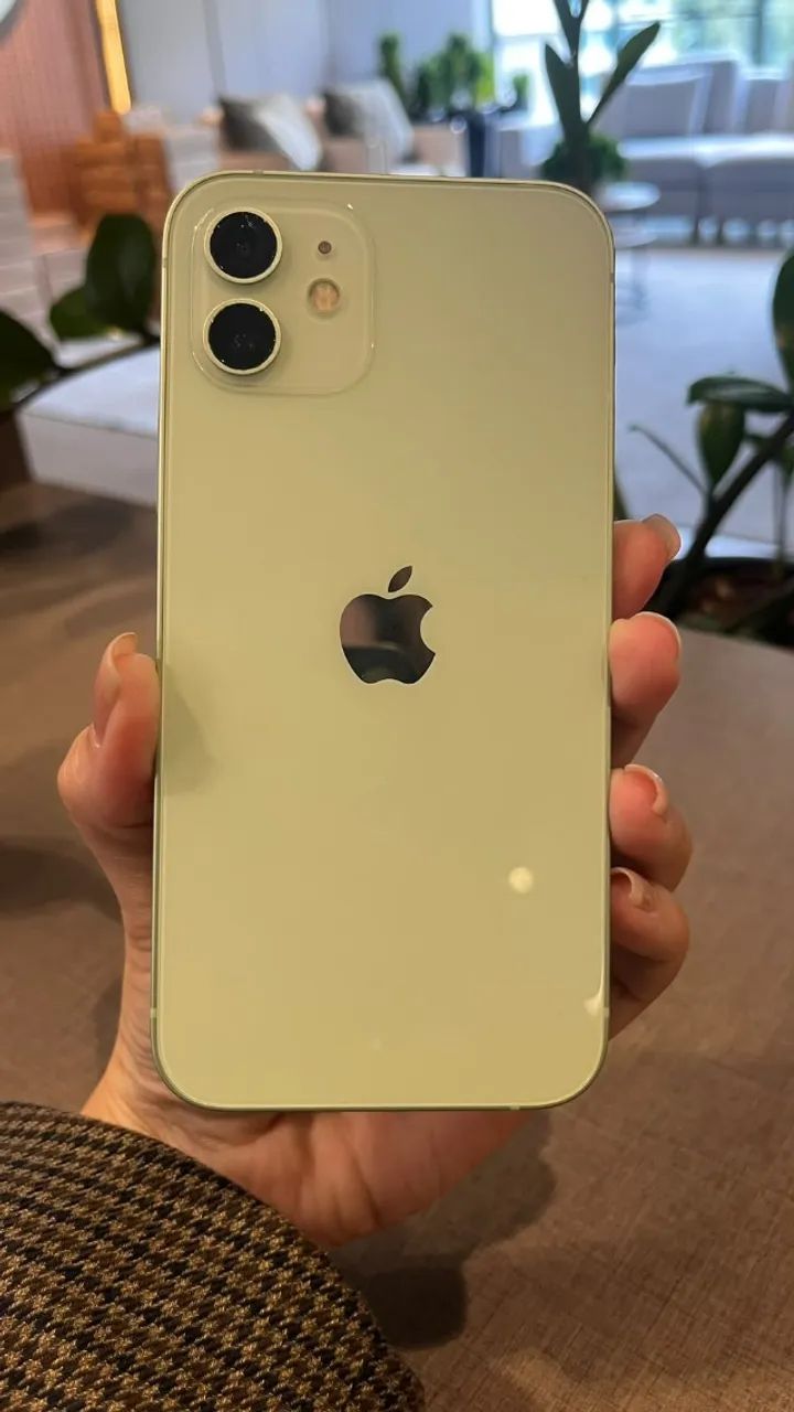 Vendo IPhone 12 64GB Verde