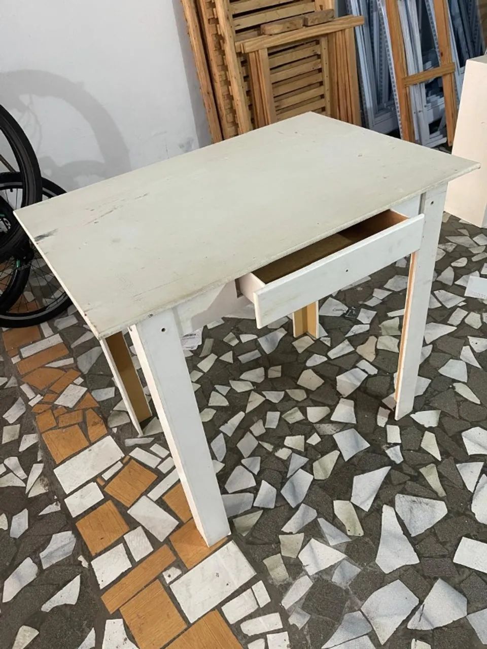 Mesa Mdf 0,90cm com  gaveta - Foto 2