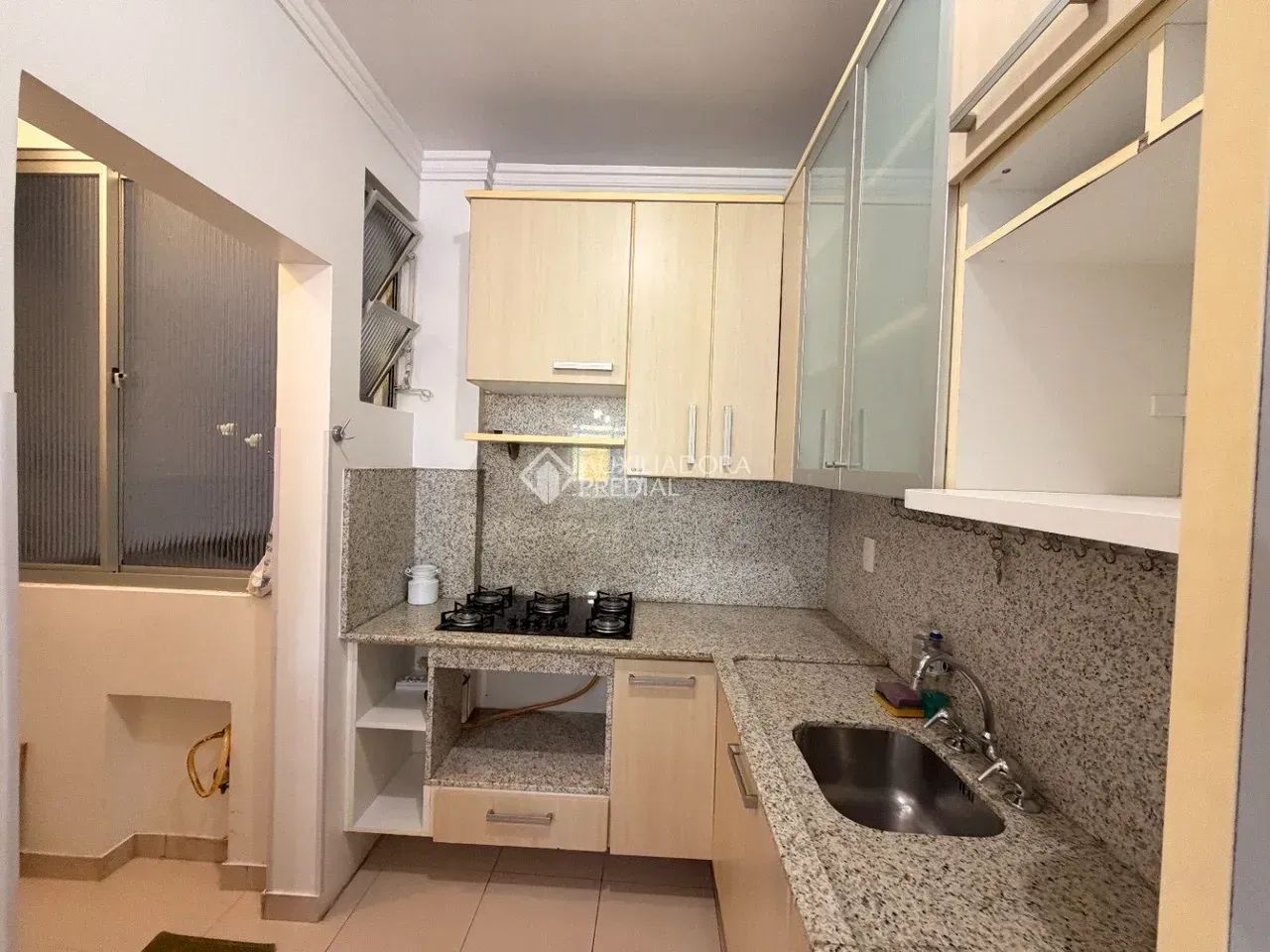 Locação | Apartamento 57m² mobiliado de 2 quartos no Centro de Florianópolis - Foto 4