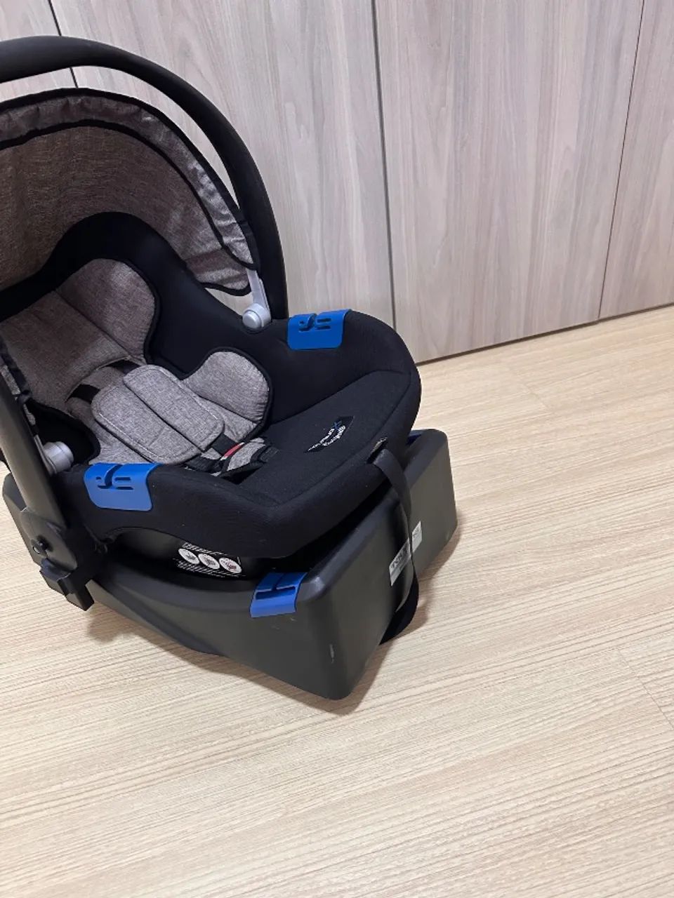 Carrinho de Bebê Burigotto Convert + Bebê Conforto + Base - Foto 5