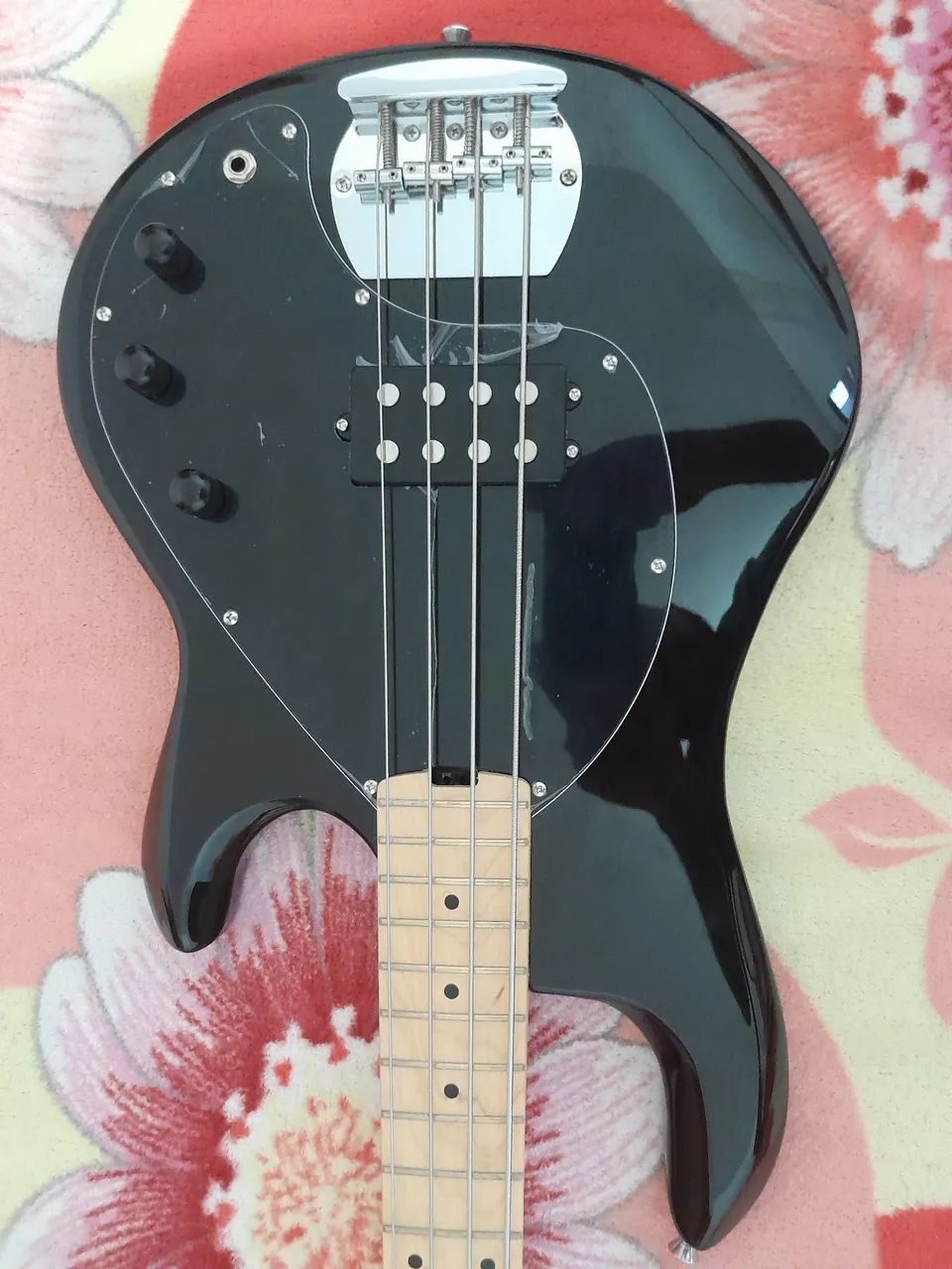 Baixo seven 4 cordas  - Foto 5