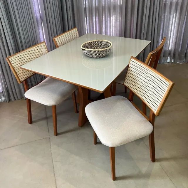 Mesa de jantar 4 cadeiras - Foto 2