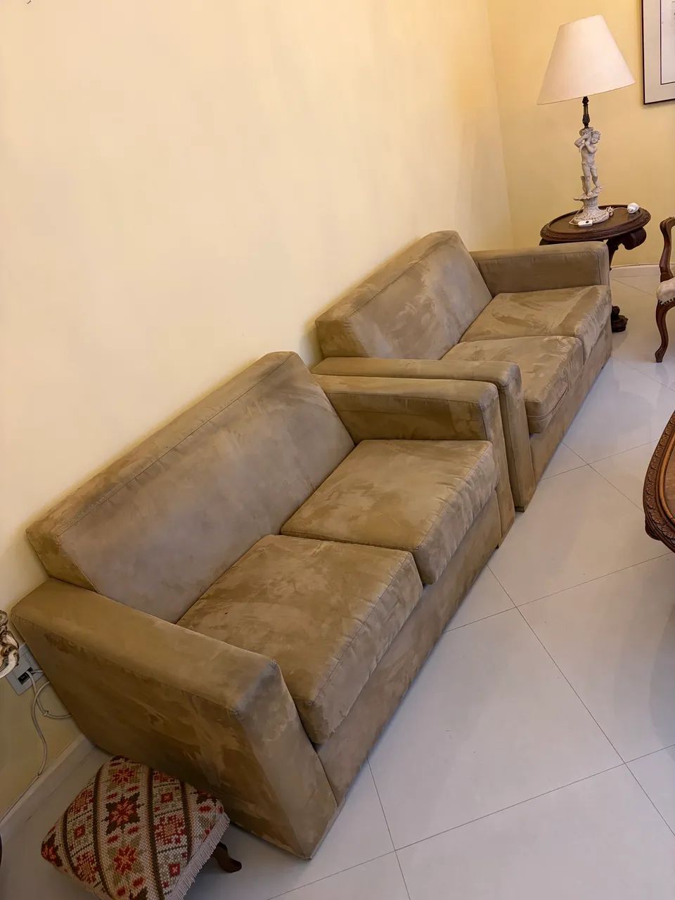 2 sofás lindos de 2 lugares! R$ 400 cada! - Foto 5
