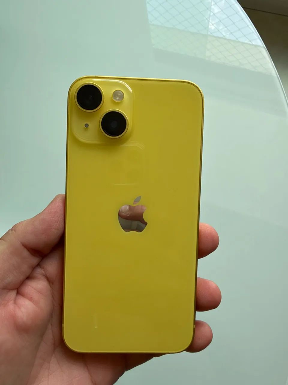 iPhone 14 amarelo - Leia  - Foto 3