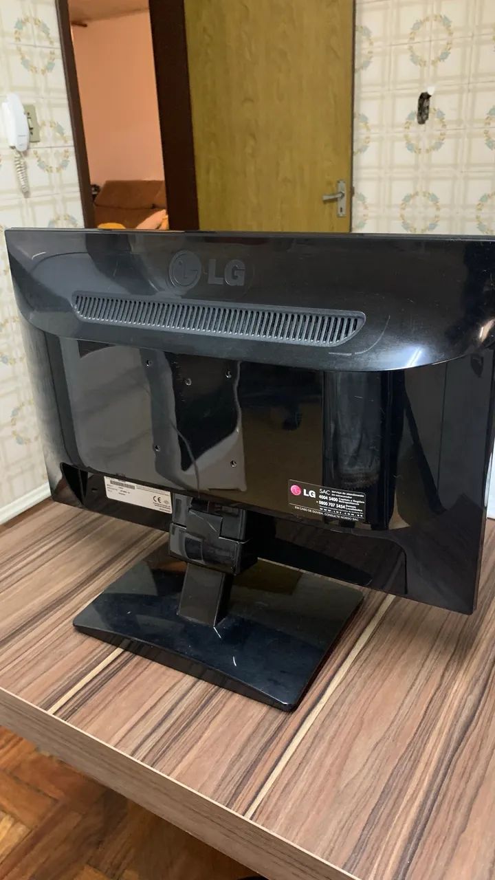 Monitor LCD 19? LG Flatron E1941 - Foto 4
