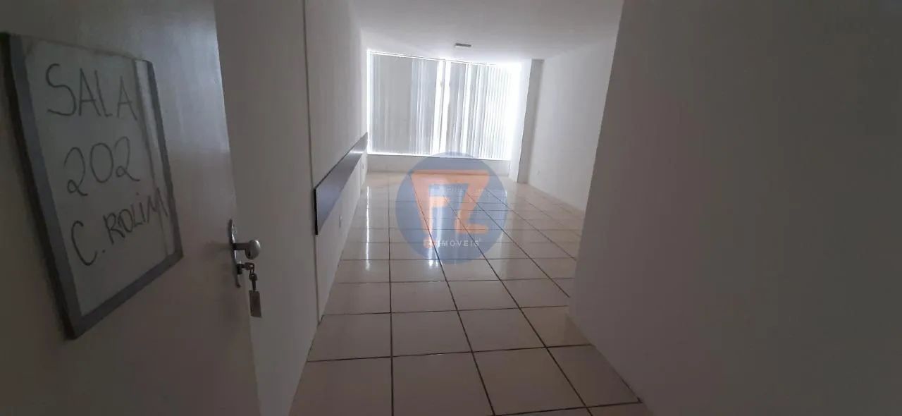 Locação de Comercial / Sala na cidade de Fortaleza - Foto 2